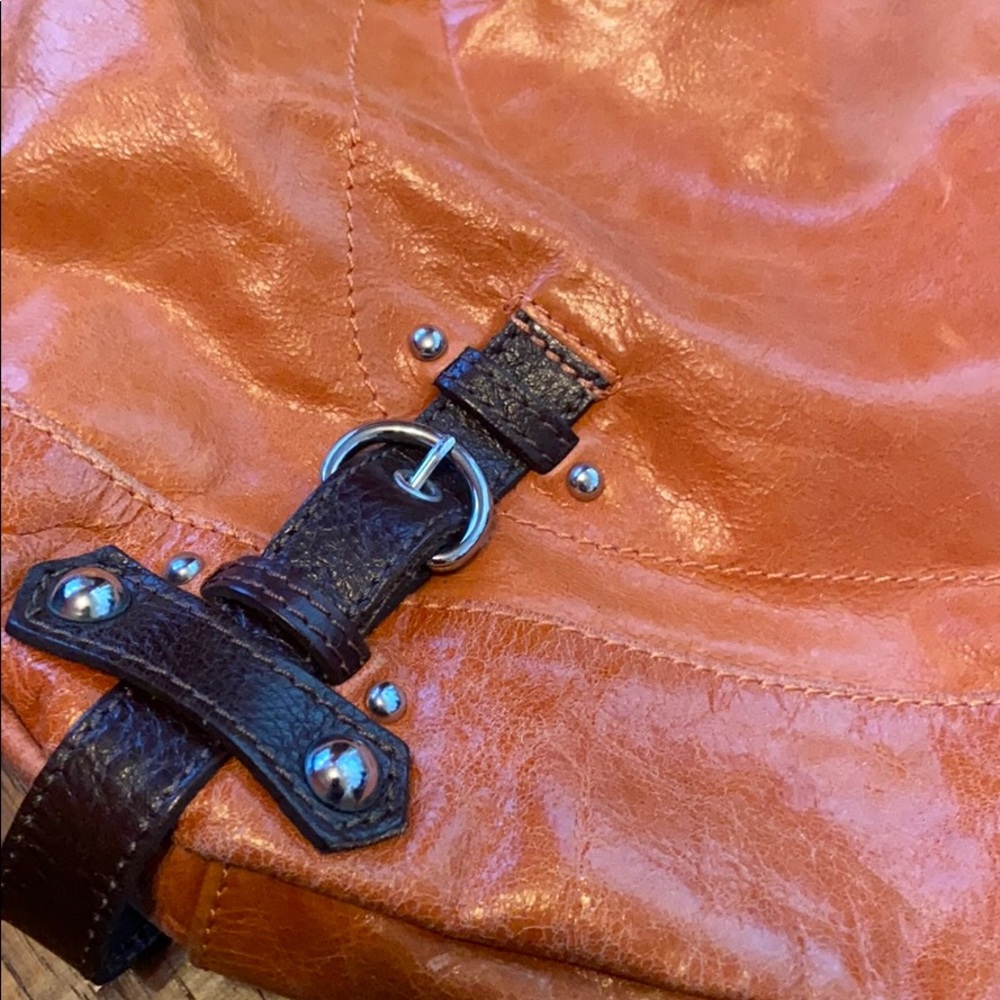 Tano Orange Shoulder Bag - Picture 3 of 8
